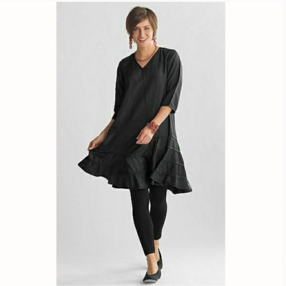 Cynthia Ashby Dresses & Skirts - Cynthia Ashby Dress